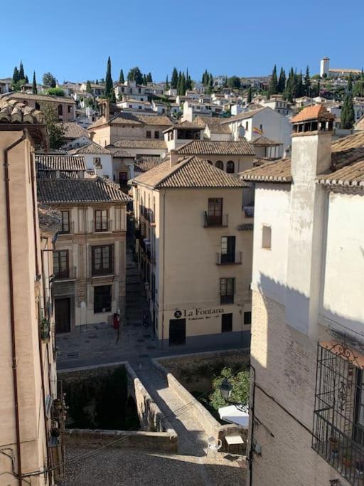 Cosy Flat/Nearly Touching Alhambra/Great Views Apartamento Granada Exterior foto